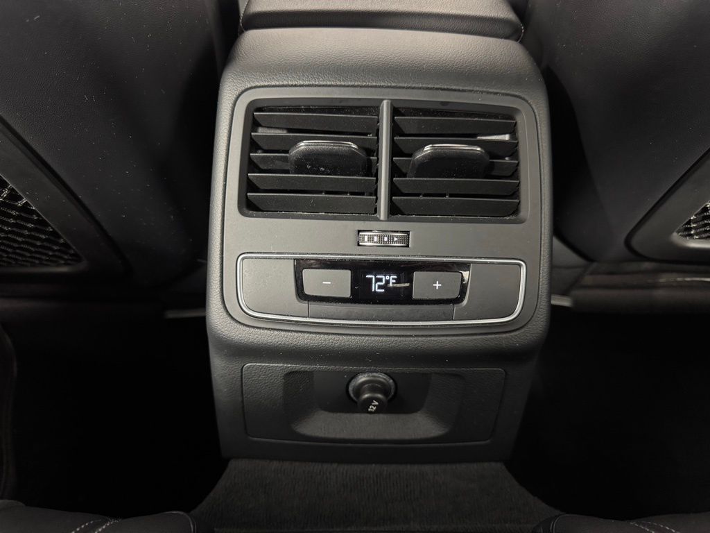 Thumbnail: 2022 Audi S5 - 24