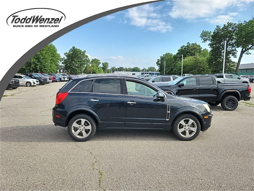 Black Granite Metallic 2014 Chevrolet Captiva Sport SUV / Crossover Front-Wheel Drive 6-Speed Automatic