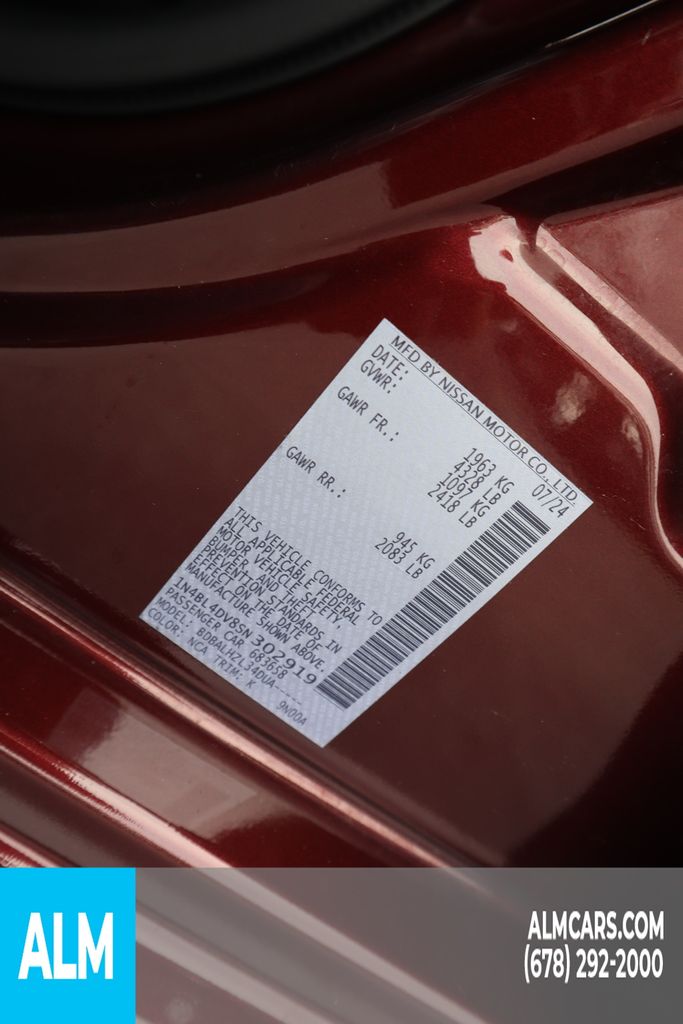 Used 2025 Red Nissan 2.5 SV image 36