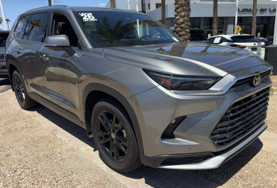 2026 Toyota Grand Highlander Hybrid MAX Platinum AWD
