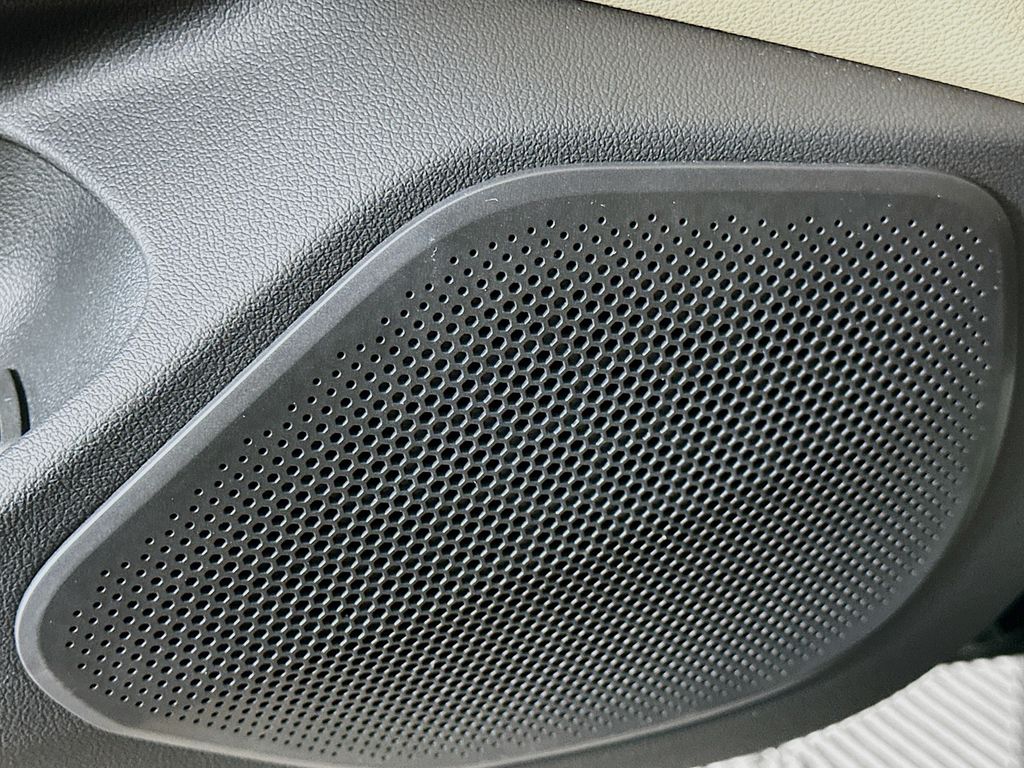 2024 BMW i4 eDrive35 19
