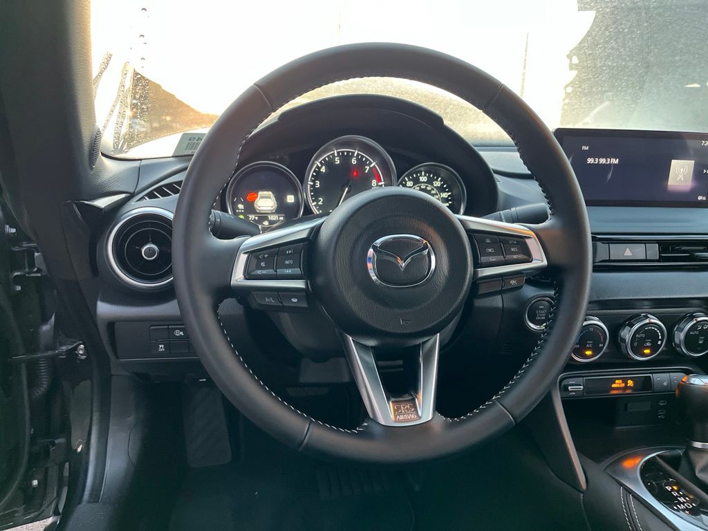 Thumbnail: 2026 Mazda MX-5 Miata - 16