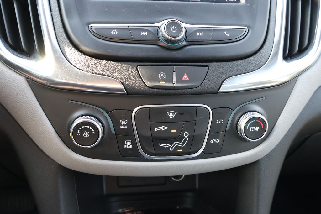 Thumbnail: 2024 Chevrolet Equinox - 25