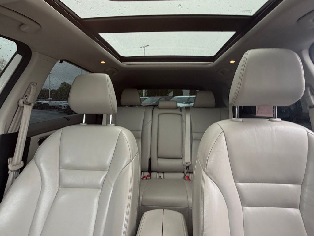 2021 Nissan Rogue SL White at Subaru and VW of Moon Township