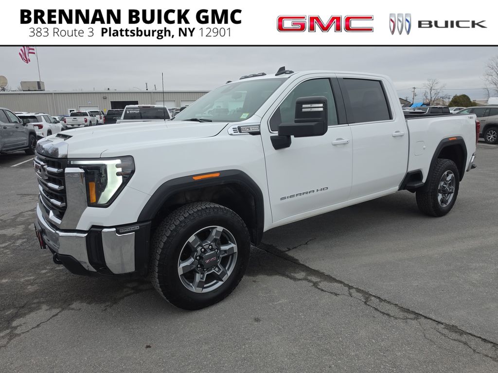 Summit White 2025 GMC Sierra 2500HD SLE Crew Cab 4WD Pickup Truck Four-Wheel Drive Automatic