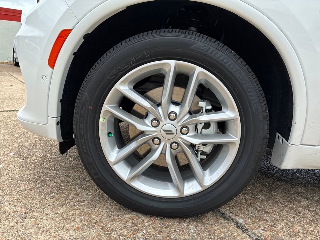 Certified Used 2025 White Dodge R/T image 27