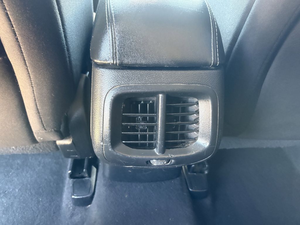 2019 Jeep Cherokee Latitude Black at Durrett Motor Company