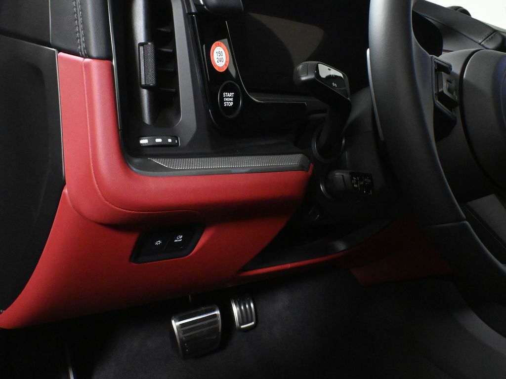 Thumbnail: 2026 Porsche Cayenne - 29