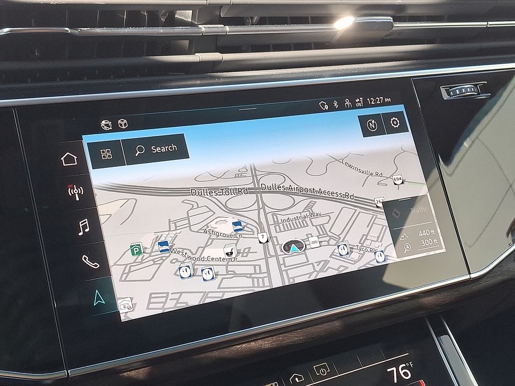 Thumbnail: 2022 Audi Q8 - 17