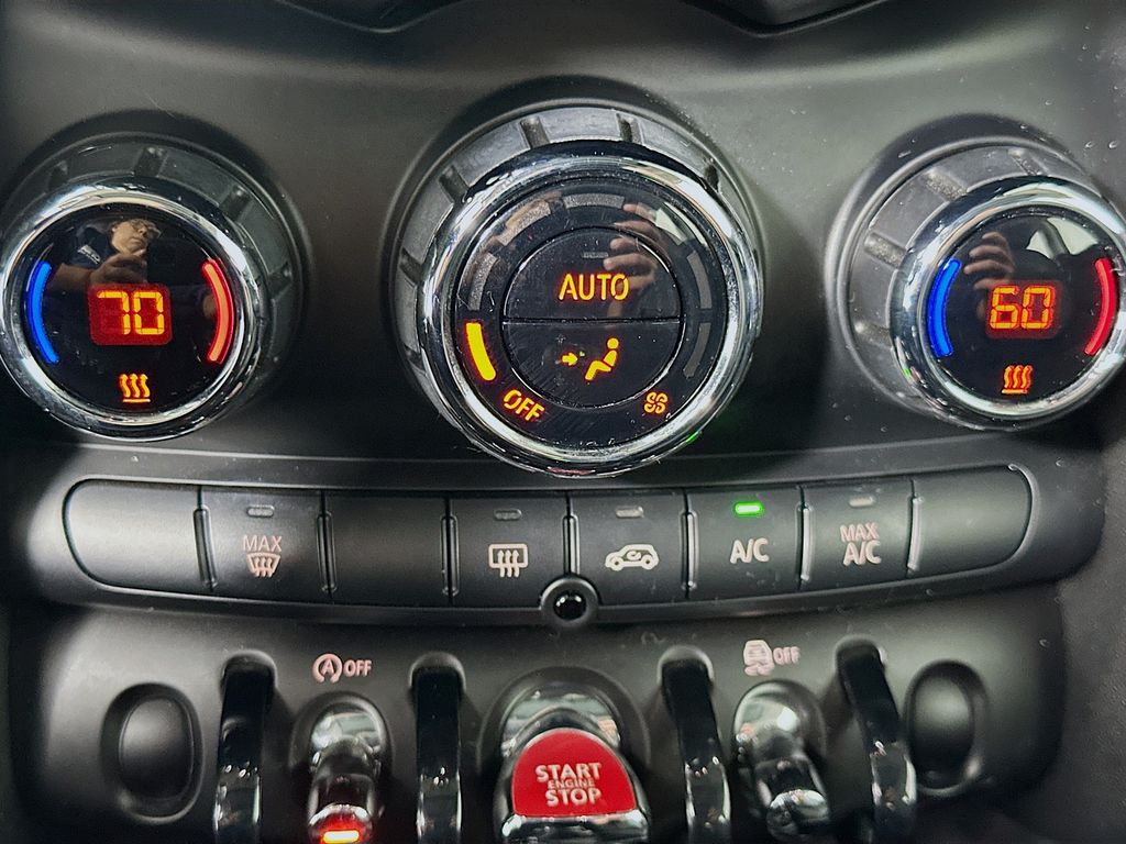 Thumbnail: 2018 MINI Cooper - 15