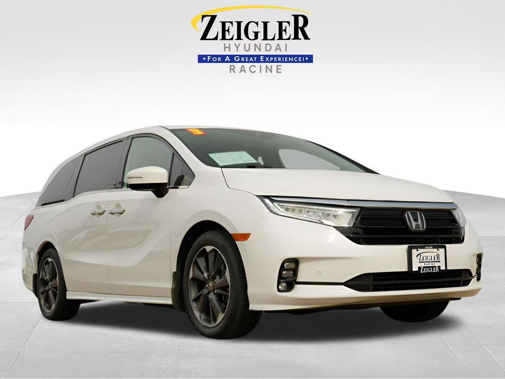 White 2023 Honda Odyssey Elite FWD Minivan Front-Wheel Drive Automatic