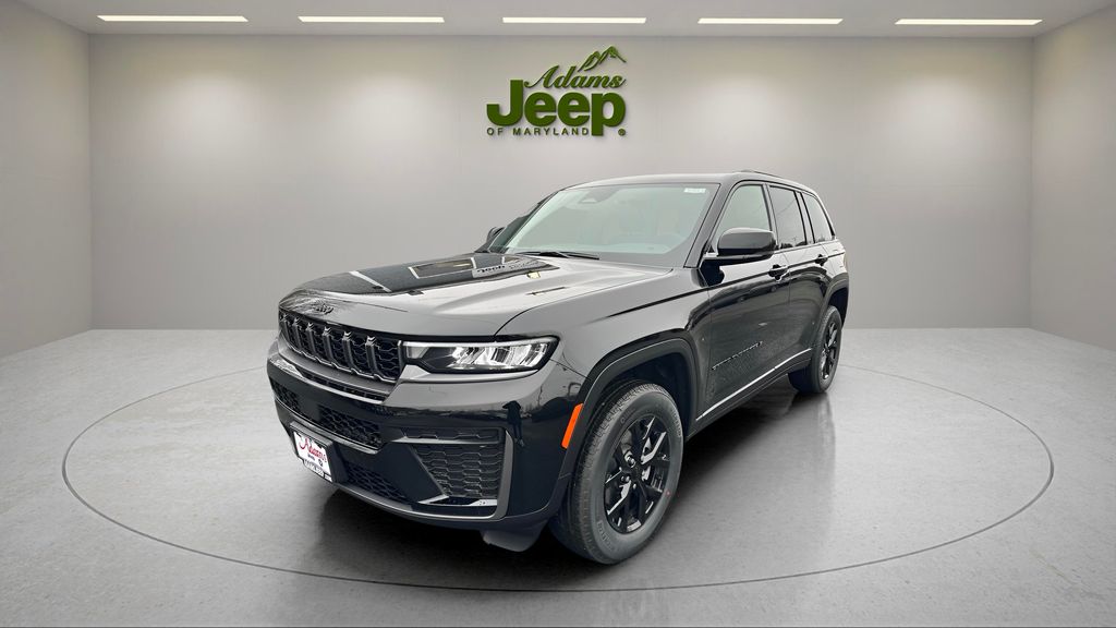 2026 Jeep Grand Cherokee Altitude