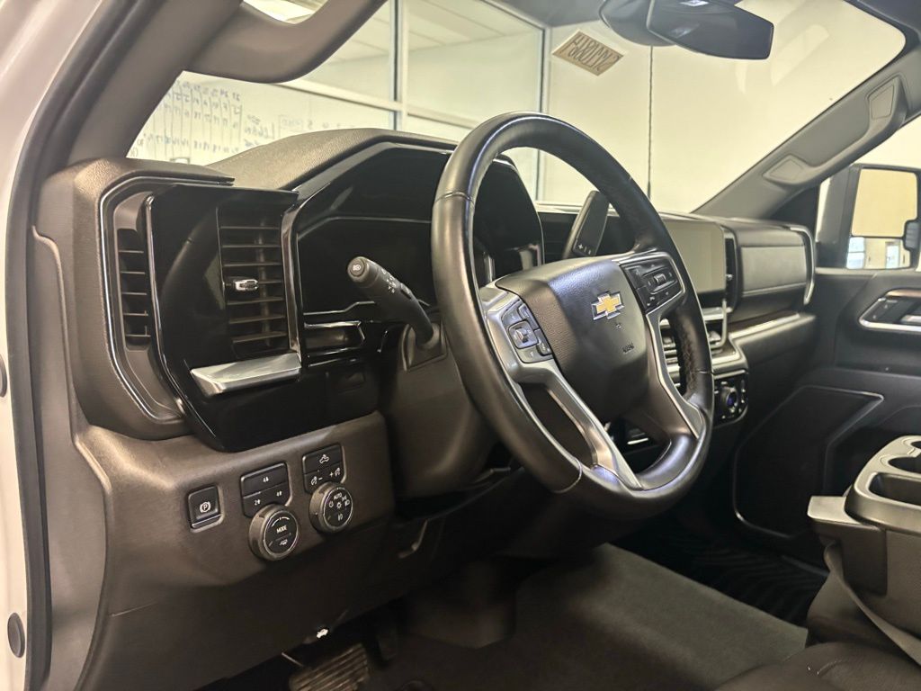 Used 2025 Chevrolet Silverado 2500HD Truck