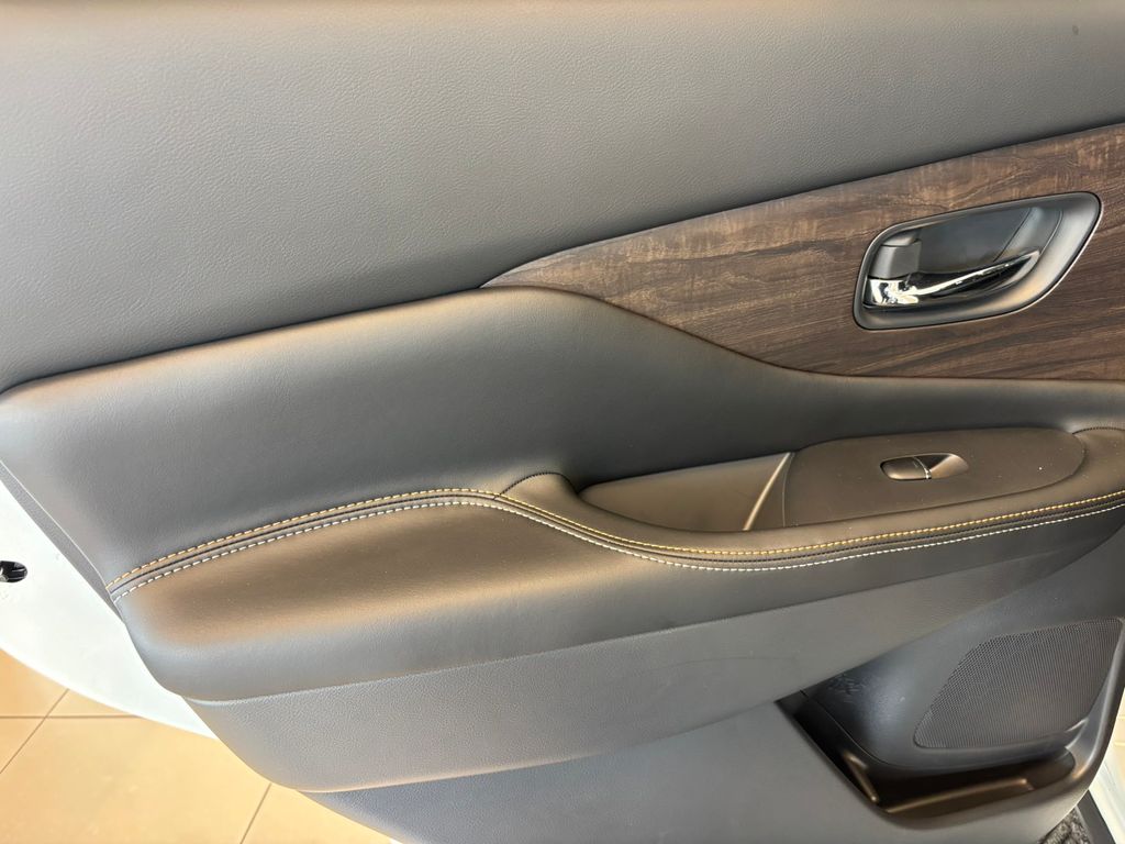 2024 Nissan Murano Platinum