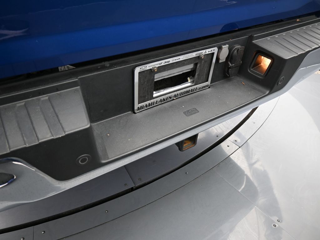 Used 2024 Blue Metallic Ford XLT image 45