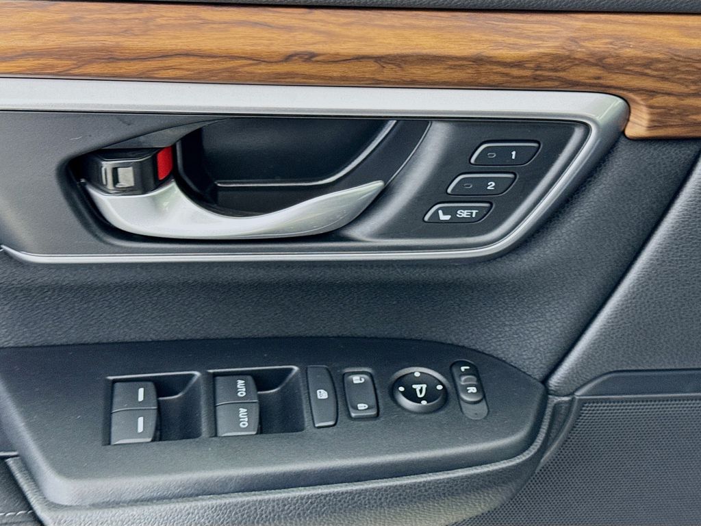 Used Car 2021 Honda Cr-v Hybrid  Ex For Sale Under $30,000 In Austin, Texas