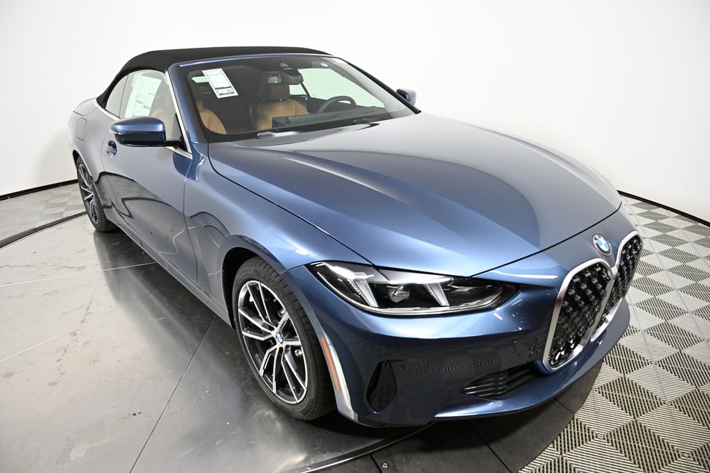 Thumbnail: 2026 BMW 4 Series - 13