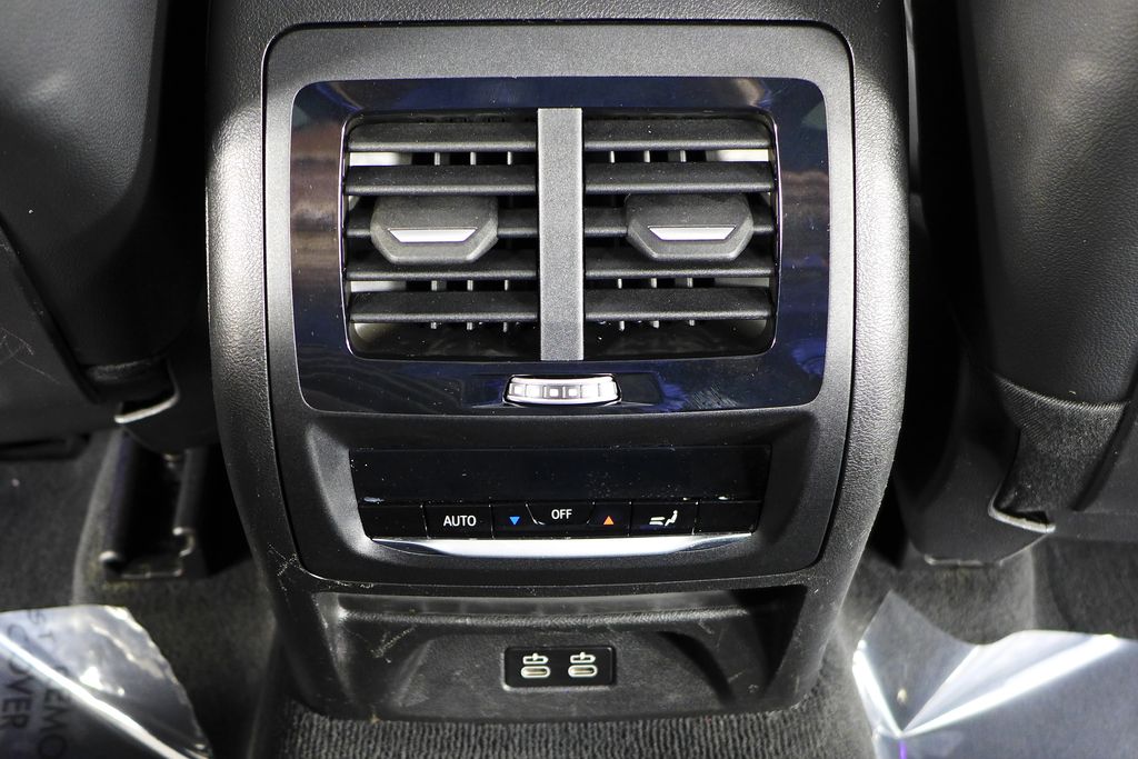 Thumbnail: 2023 BMW X3 - 24