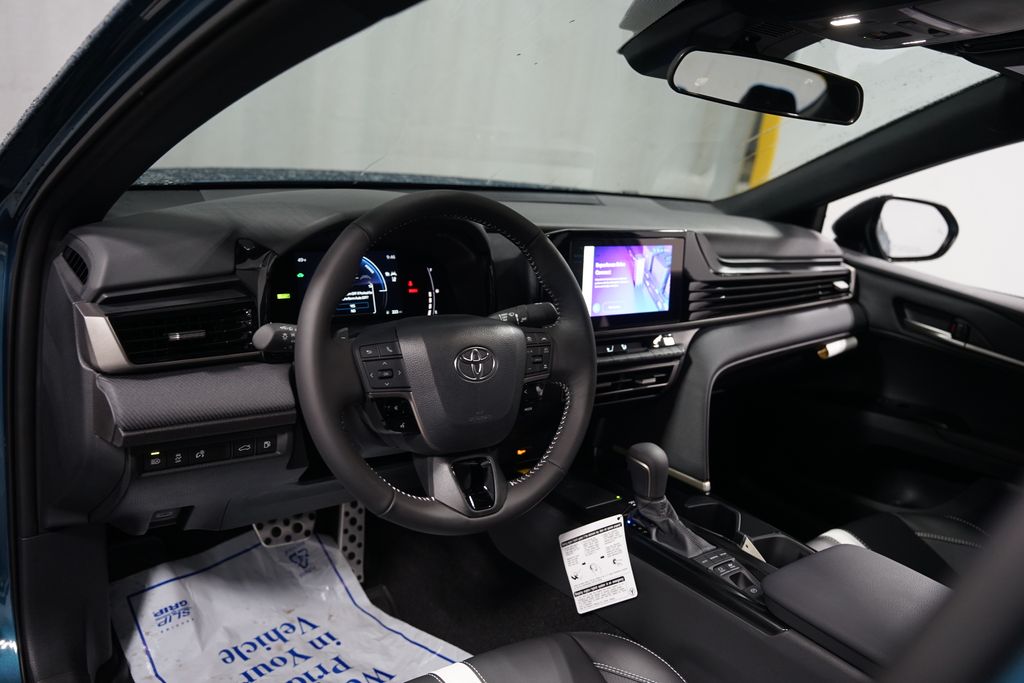 Thumbnail: 2026 Toyota Camry - 11