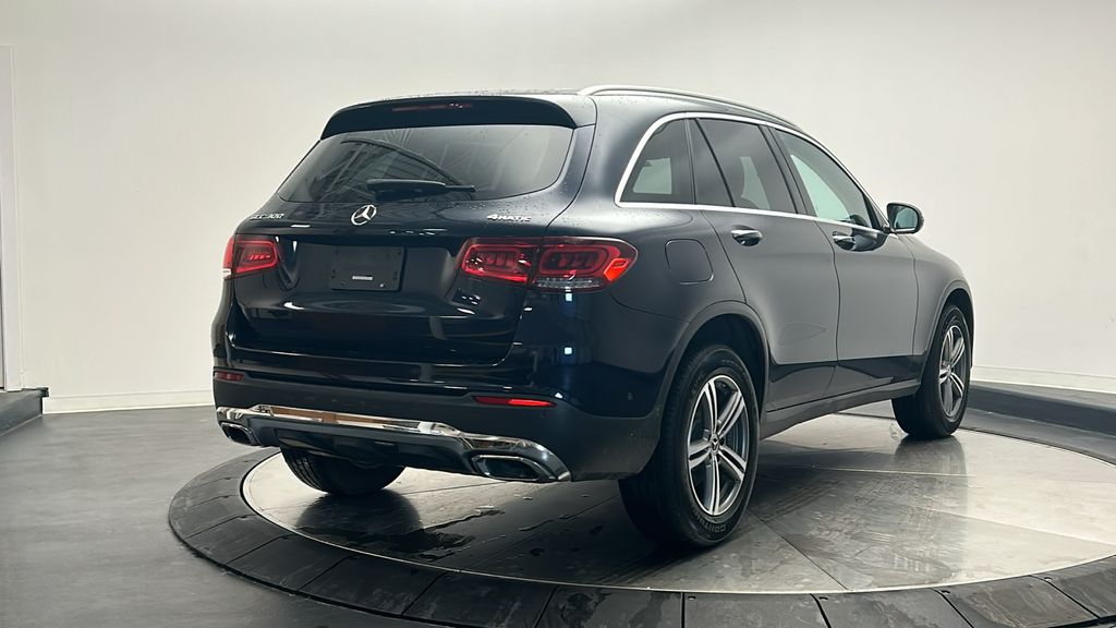 2020 Mercedes-Benz GLC 300 7