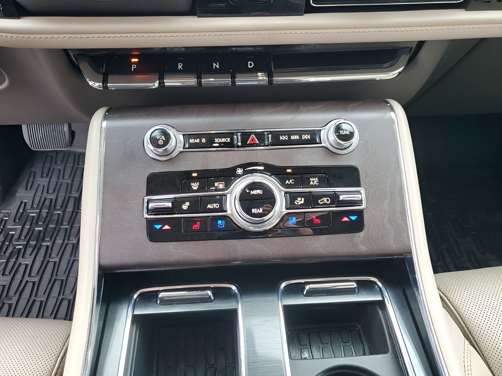 Used Car 2023 Lincoln Aviator  Reserve For Sale Under $50,000 In Austin, Texas