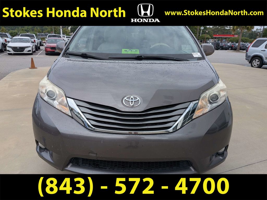 Used 2013 Toyota Sienna Van