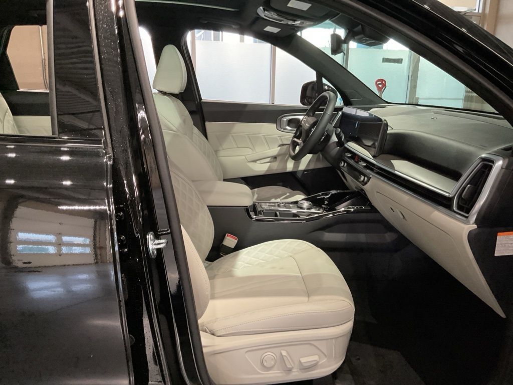 New 2026 Black Kia X-Line SX Prestige image 26