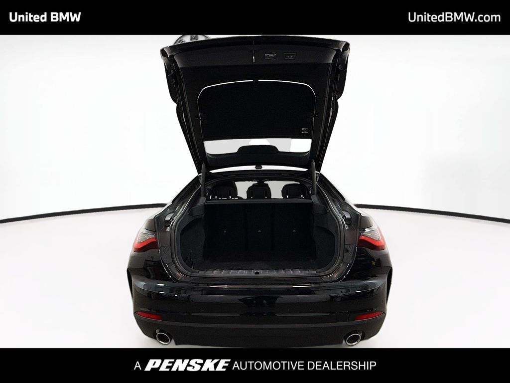 Thumbnail: 2025 BMW 4 Series - 14