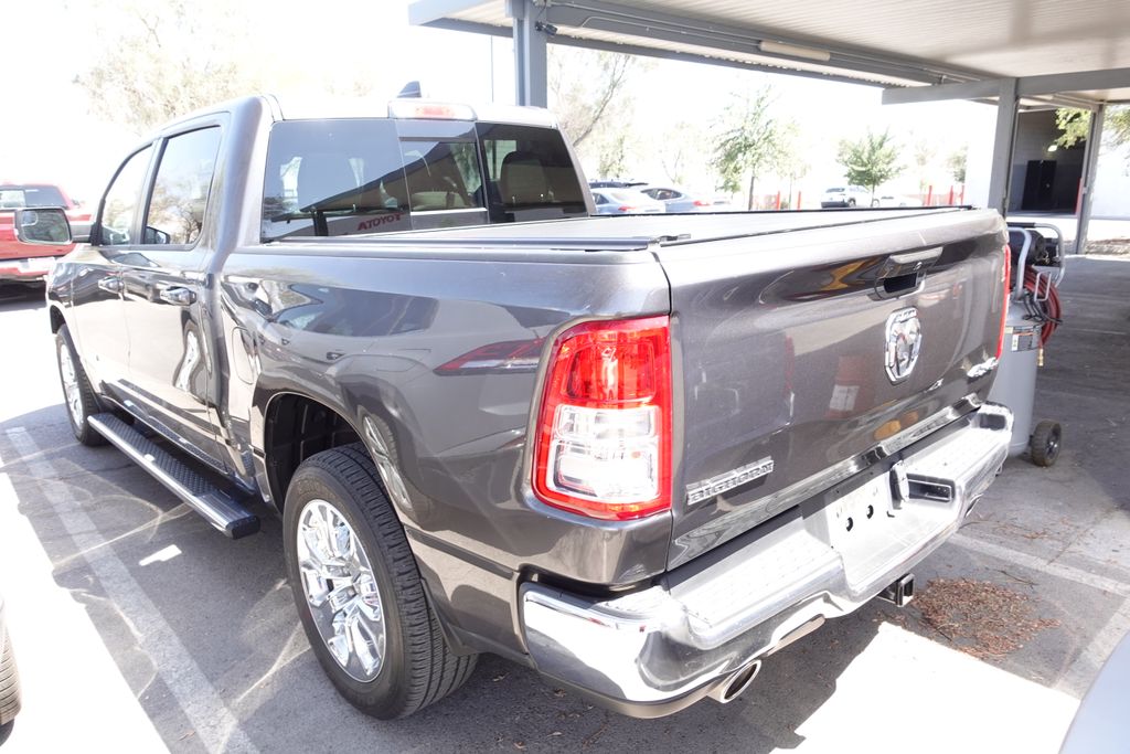 2021 RAM 1500 Big Horn/Lone Star 4x4 Crew Cab 5'7's photo
