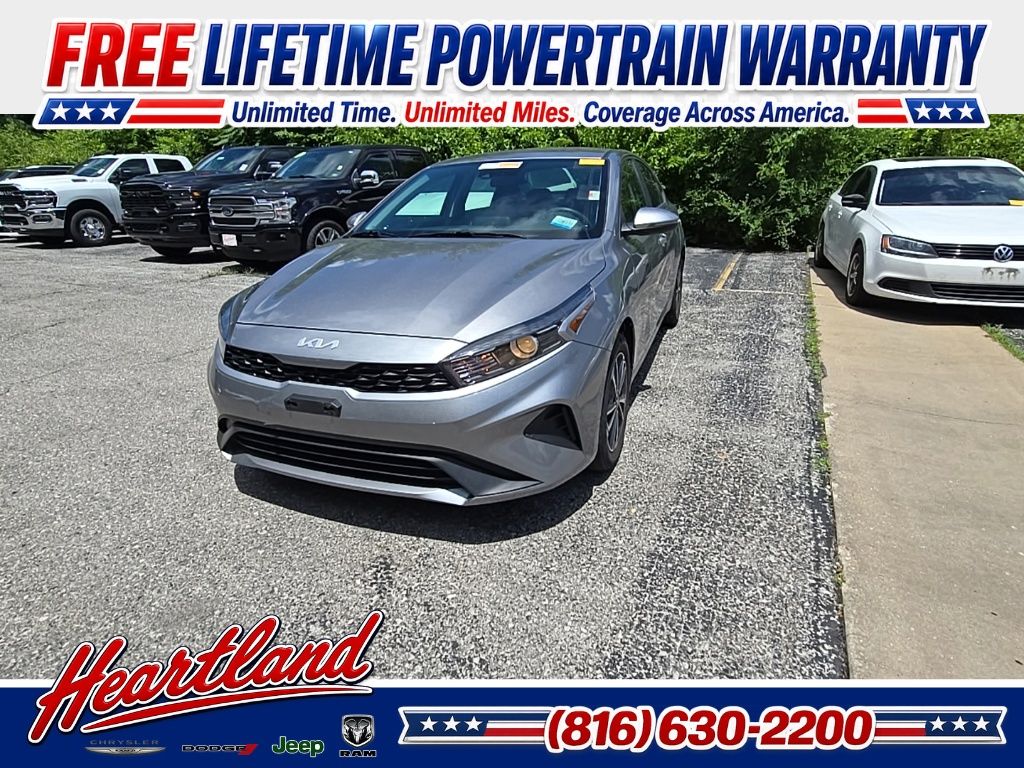 Steel Gray 2024 Kia Forte Sedan Front-Wheel Drive Continuously Variable Transmission