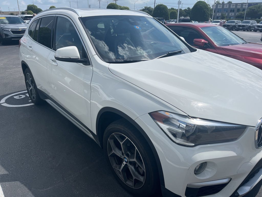 Thumbnail: 2019 BMW X1 - 3