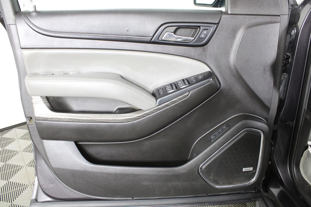 Used 2015 Chevrolet Suburban for sale in 