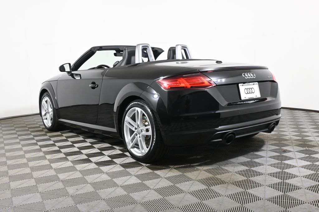 Thumbnail: 2017 Audi TT - 13