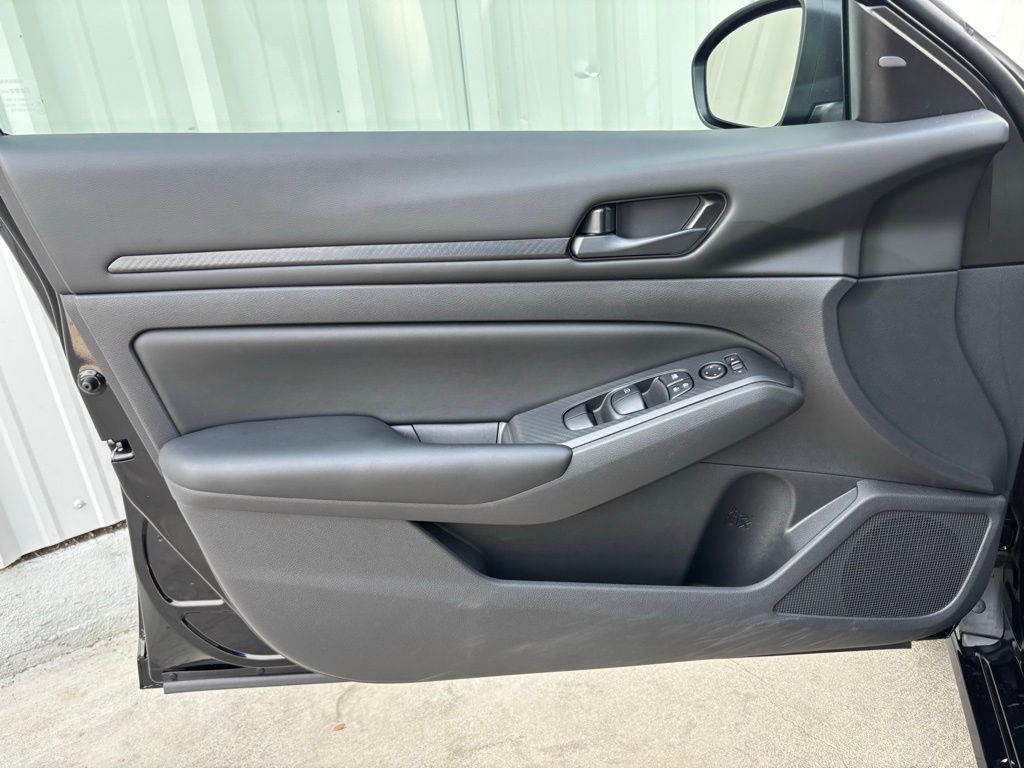 Used Car 2024 Nissan Altima  2.5 S For Sale Under $25,000 In Austin, Texas
