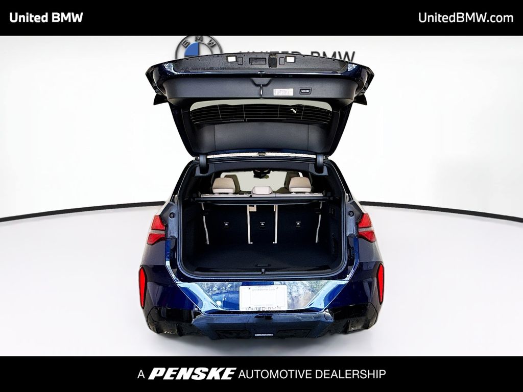 Thumbnail: 2026 BMW X3 - 14