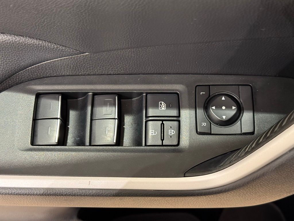 Thumbnail: 2025 Toyota RAV4 - 16