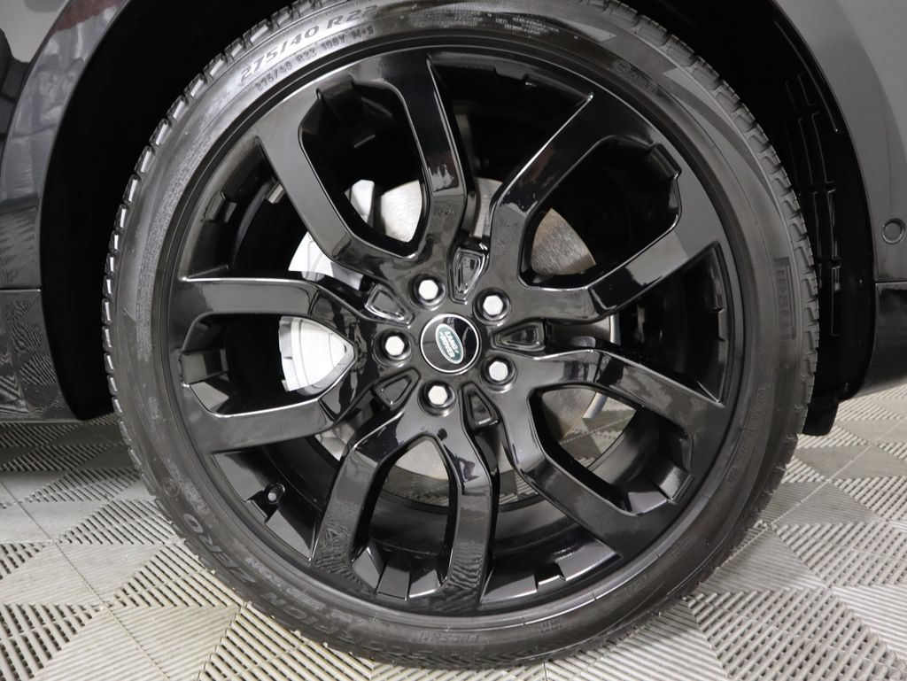 Thumbnail: 2022 Land Rover Range Rover Sport - 32