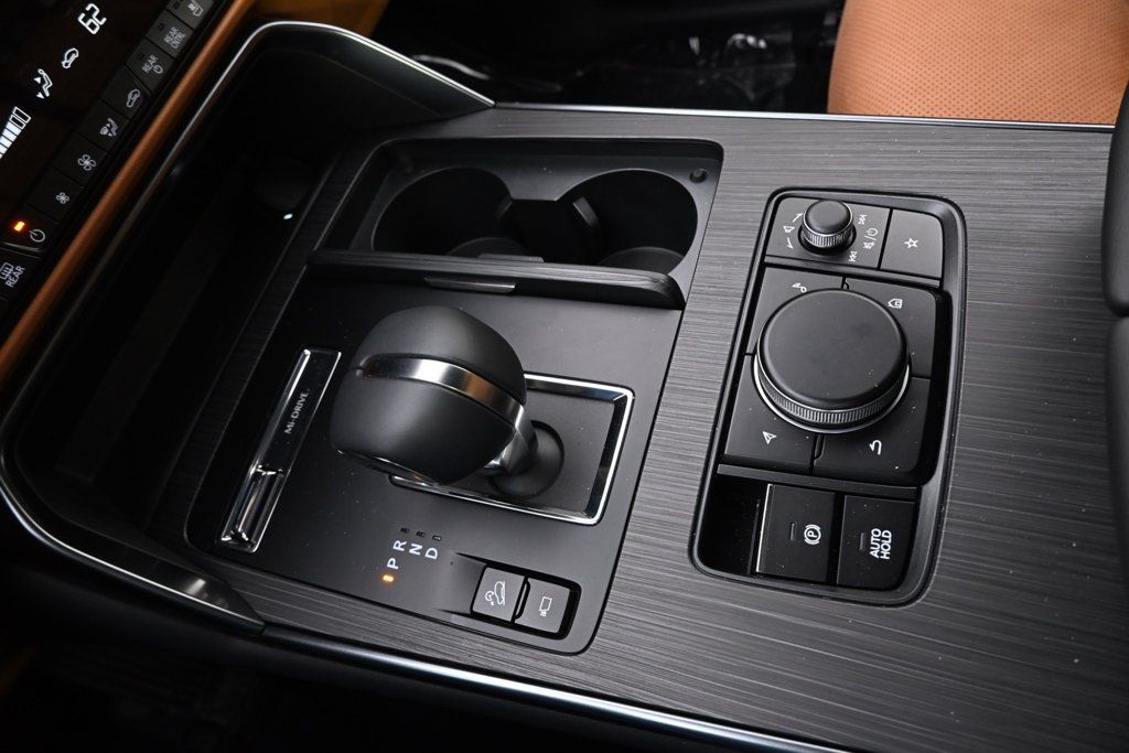 2026 Mazda CX-70 Premium Plus Package - Photo 32