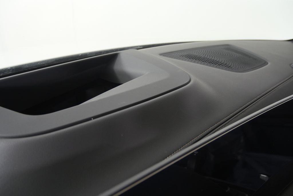 Thumbnail: 2026 BMW X5 - 18