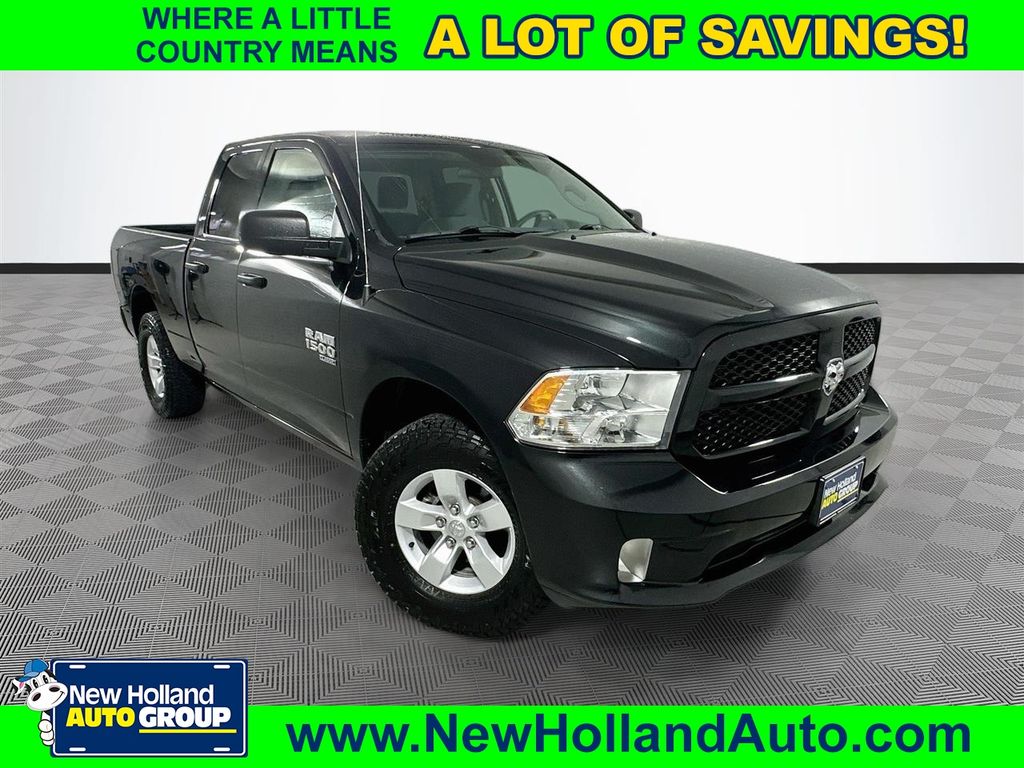 Brilliant Black Crystal Pearlcoat 2019 RAM 1500 Pickup Truck Four-Wheel Drive 8-Speed Automatic