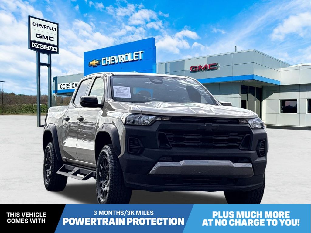Sand Dune Metallic 2023 Chevrolet Colorado Pickup Truck Four-Wheel Drive 8-Speed Automatic