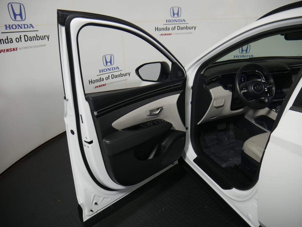 Thumbnail: 2022 Hyundai Tucson - 10