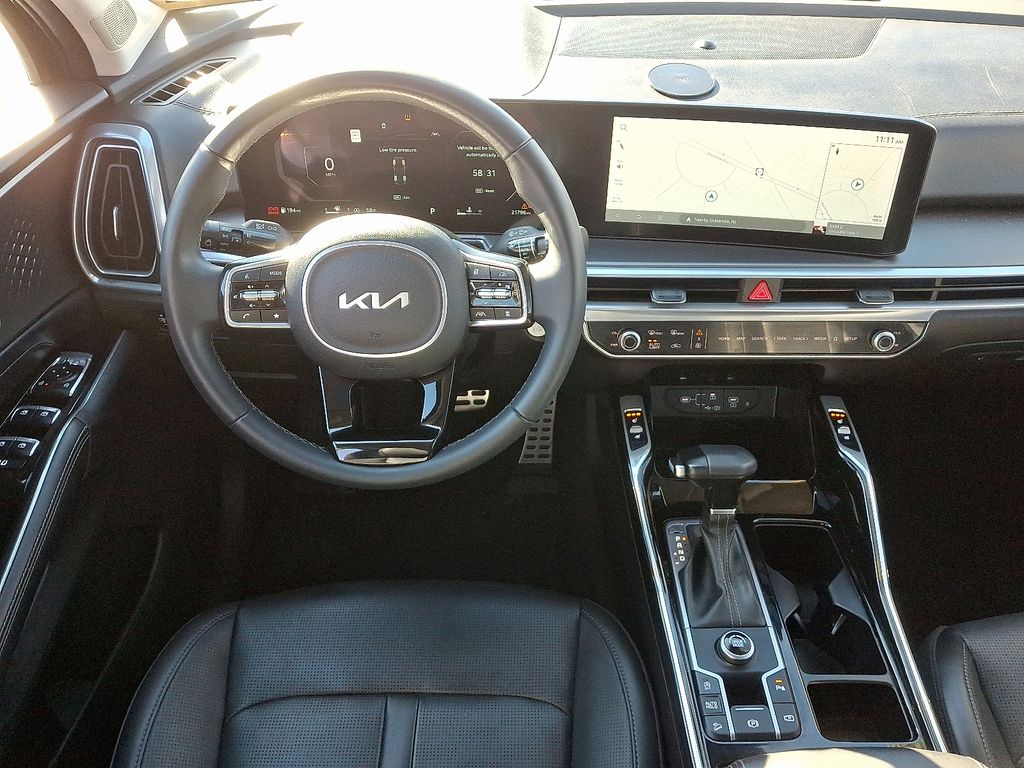 Thumbnail: 2024 Kia Sorento - 15