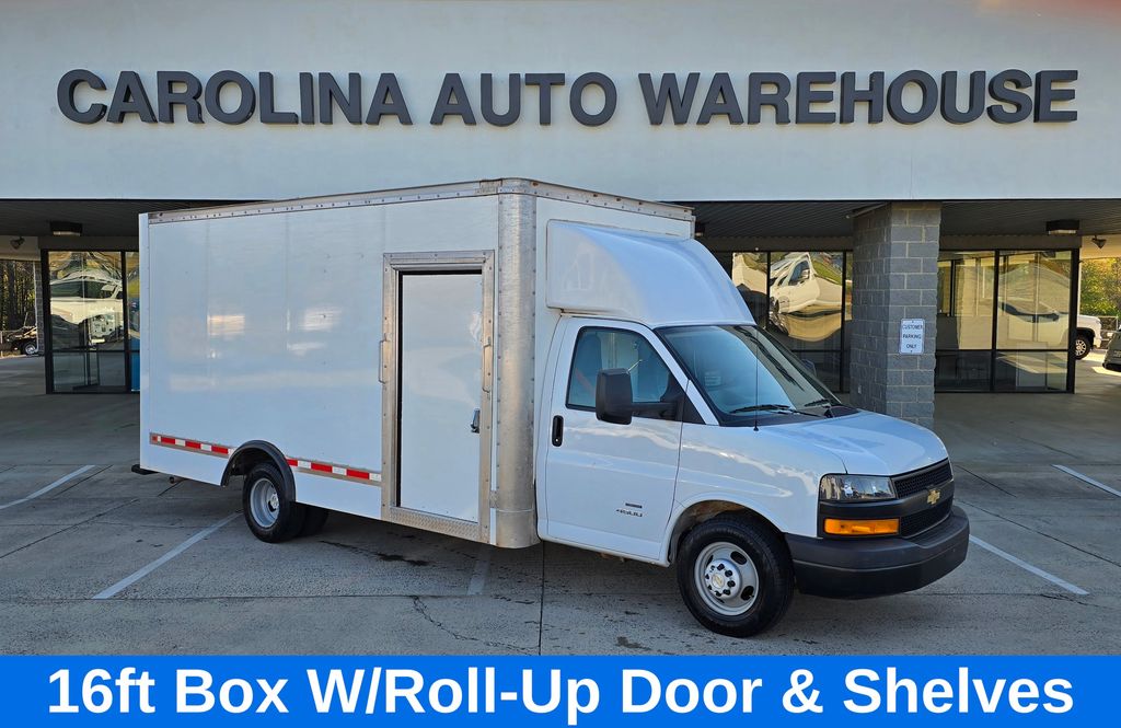 View vehicle photo 2