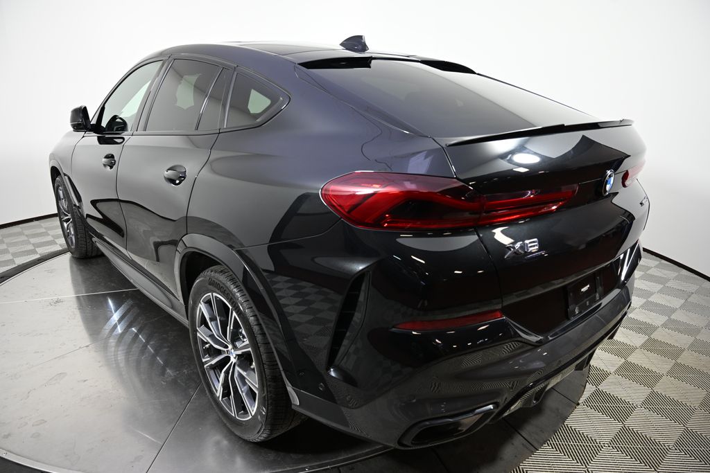 Thumbnail: 2022 BMW X6 - 3