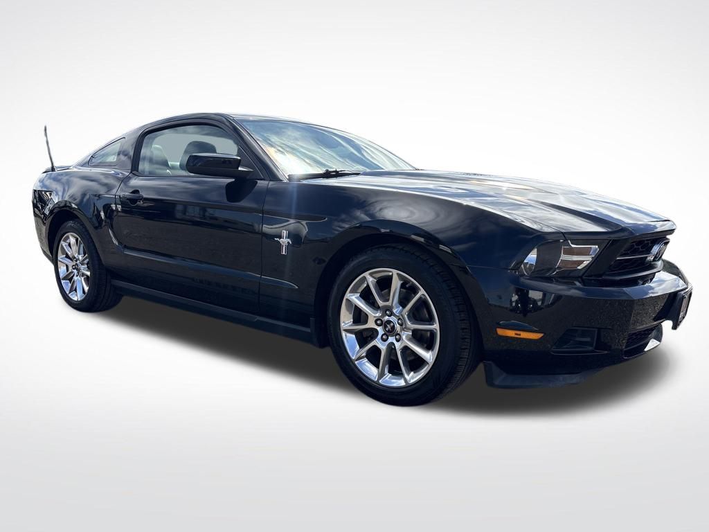 2011 Ebony Ford Mustang V6 Premium RWD Coupe
