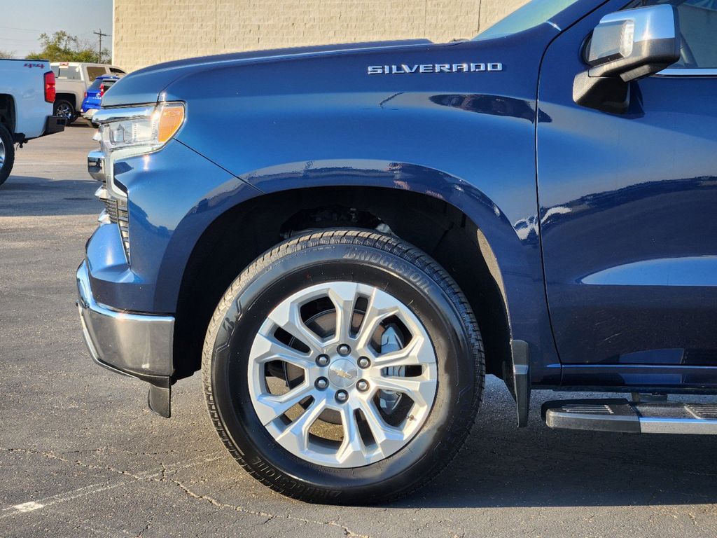 2023 Chevrolet Silverado 1500 LTZ 8