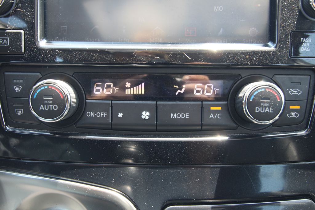 Used 2018 Nissan Maxima Sedan