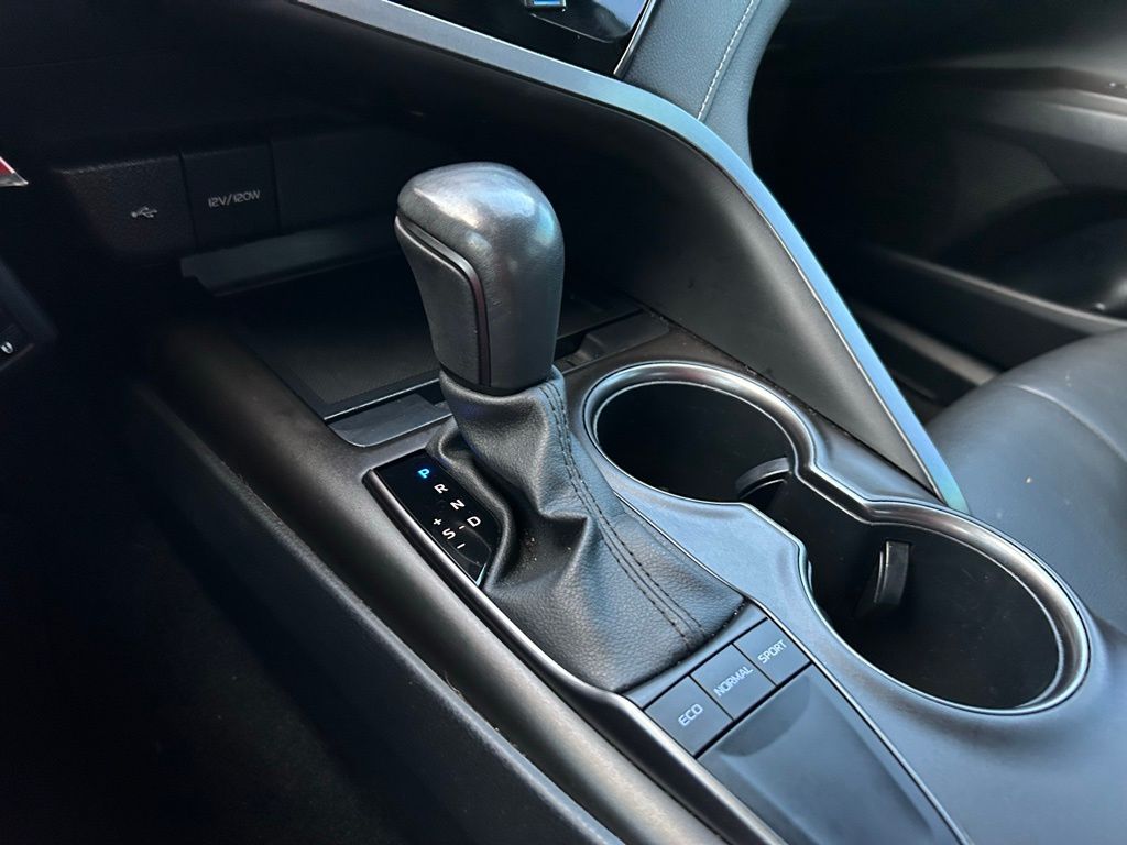 Thumbnail: 2023 Toyota Camry - 27