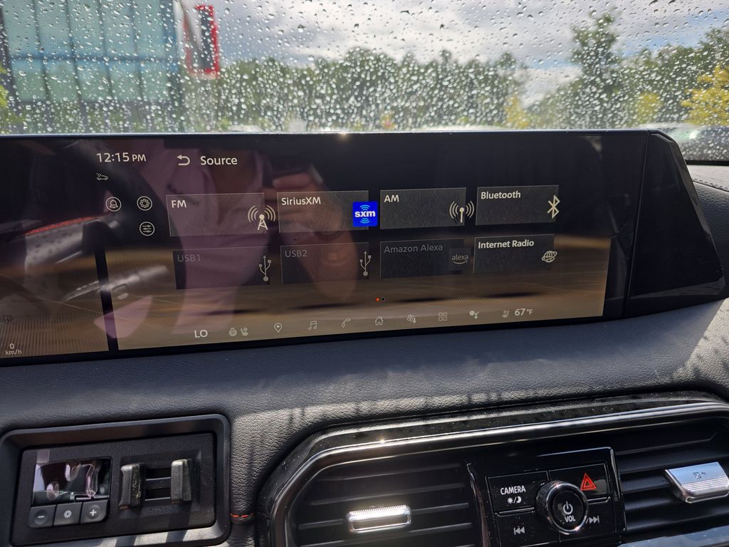 2025 Aspen White Tricoat/Super Black Nissan Armada PRO-4X 4X4 SUV